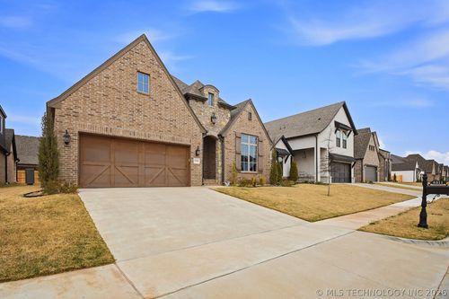 5311 E 126th Pl S, Bixby, OK, 74008-2976 | Card Image