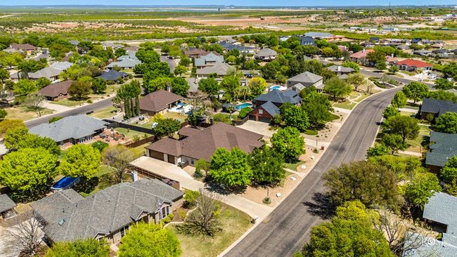 The Bluffs is 2 minutes to SAMS Club, Walmart, and | Image 57