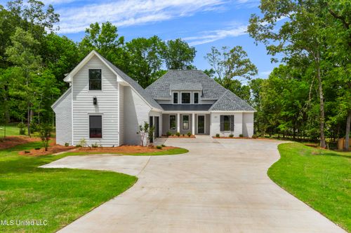 231 Oakside Trl, Madison, MS, 39110-2300 | Card Image