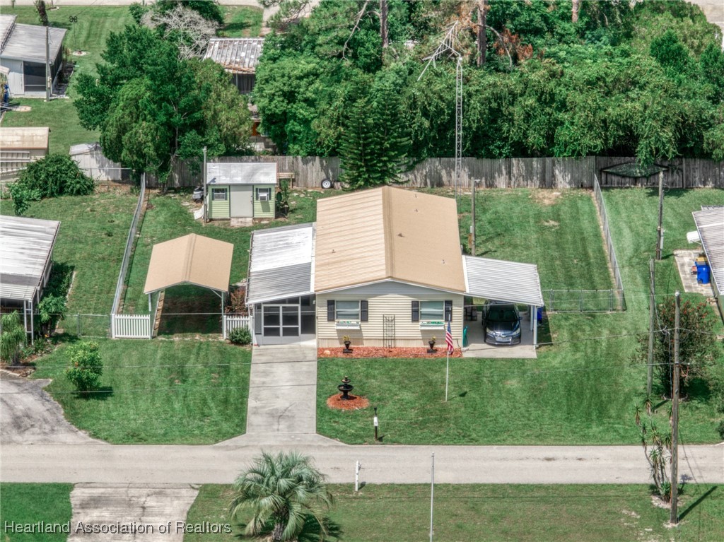 Pine Tree Ln, Sebring, FL 33872