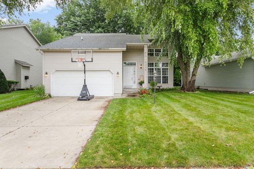 4336 Field Gate Dr E, South Bend, IN, 46628-6152 | Card Image