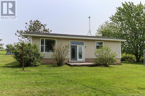 1466 Rte 705, Wickham, NB, E5T3W3 | Card Image