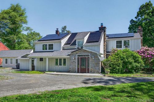 51 Pinesbridge Rd, Ossining, NY, 10562-2114 | Card Image