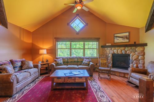 3-6 Bowman Ln, Wilmington, NY, 12997-1920 | Card Image