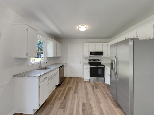 478 Deerfield Dr, House other with 3 bedrooms, 2 bathrooms and 6 parking in Murfreesboro TN | Image 6