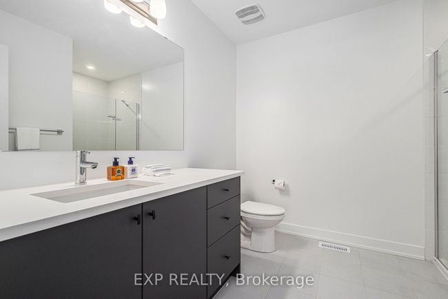 562 Tahoe Hts, House attached with 2 bedrooms, 3 bathrooms and 2 parking in Gloucester ON | Image 20