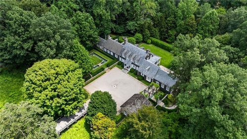 1727 W Paces Ferry Rd Nw, Atlanta, GA, 30327-2433 | Card Image