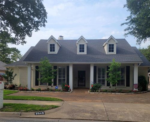 2540 Fox Glenn Cir, Bedford, TX, 76021-2672 | Card Image