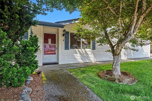 7-4200 84th Street Ne, Marysville, WA, 98270 | Card Image