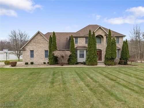 5018 Avalon Road Nw, Carrollton, OH, 44615 | Card Image