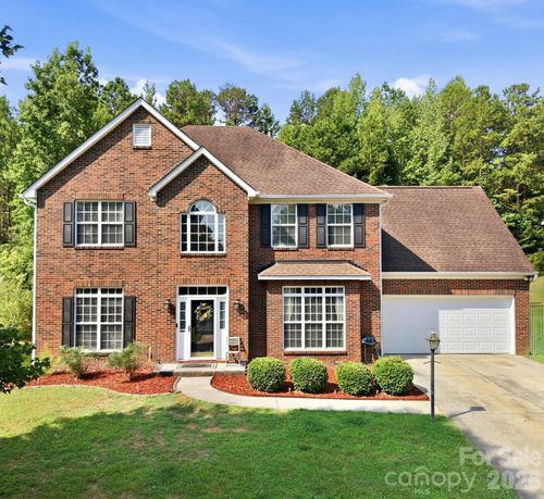 1946 Wilrose Pl, Matthews, NC, 28105-0366 | Card Image