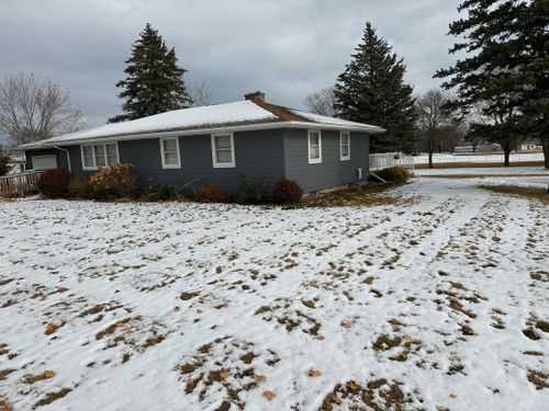 560 Mill St, Currie, MN, 56123-4007 | Card Image