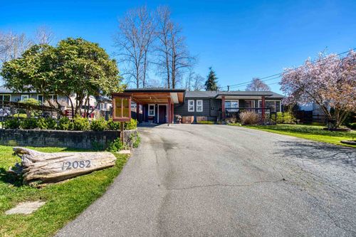 12082 261 St, Maple Ridge, BC, V2W2A6 | Card Image