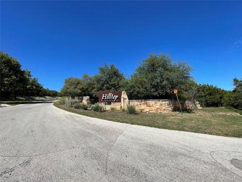 7717 Calcutta Run Dr, Jonestown, TX, 78645-4565 | Card Image