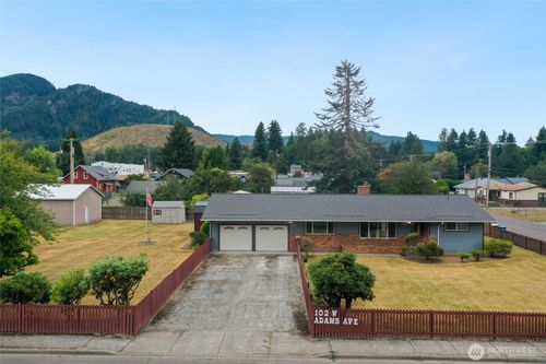 102 Adams Ave, Morton, WA, 98356-9201 | Card Image