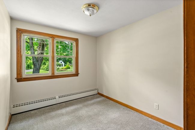 16 Sheldon Ave, House other with 3 bedrooms, 2 bathrooms and 2 parking in Easthampton MA | Image 29