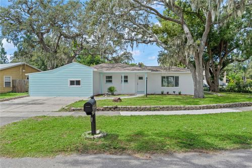 2026 Pinecrest Way, CLEARWATER, FL, 33755-1131 | Card Image