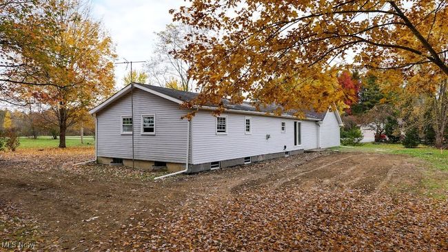 View of side of home | Image 12