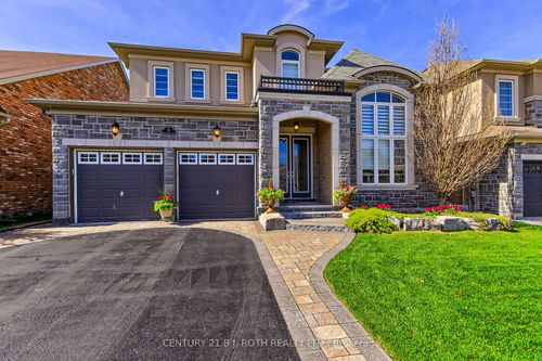 35 Manor Forest Rd, Mount Albert, ON, L0G1M0 | Card Image