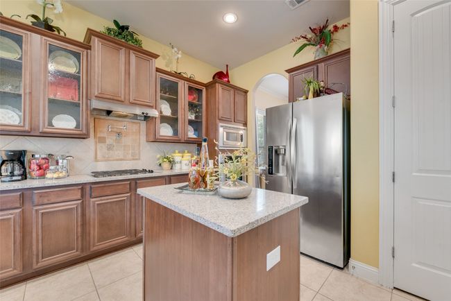 6709 Natures Way, House other with 4 bedrooms, 3 bathrooms and null parking in Dallas TX | Image 22