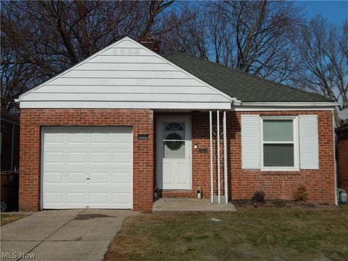 2442 Fortune Ave, Parma, OH, 44134-2229 | Card Image