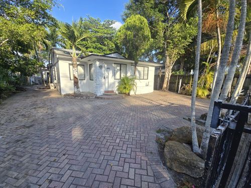 5431 Nw 30th Ave, Miami, FL, 33142-2813 | Card Image