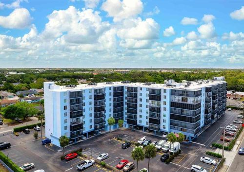 309-2901 26th St W, BRADENTON, FL, 34205-3751 | Card Image