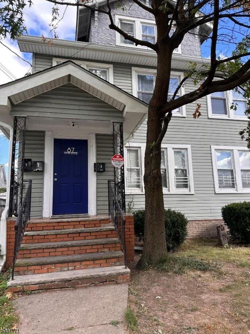 87 Lyons Ave, Newark, NJ, 07112-2240 | Card Image