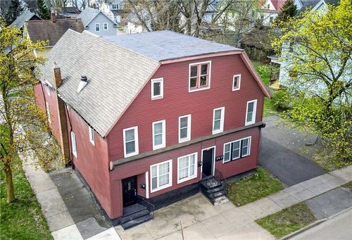 495 Emerson St, Rochester, NY, 14613-2156 | Card Image
