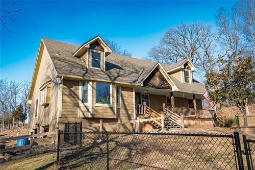 33108 E Hammond Rd, Lone Jack, MO, 64070-9138 | Card Image