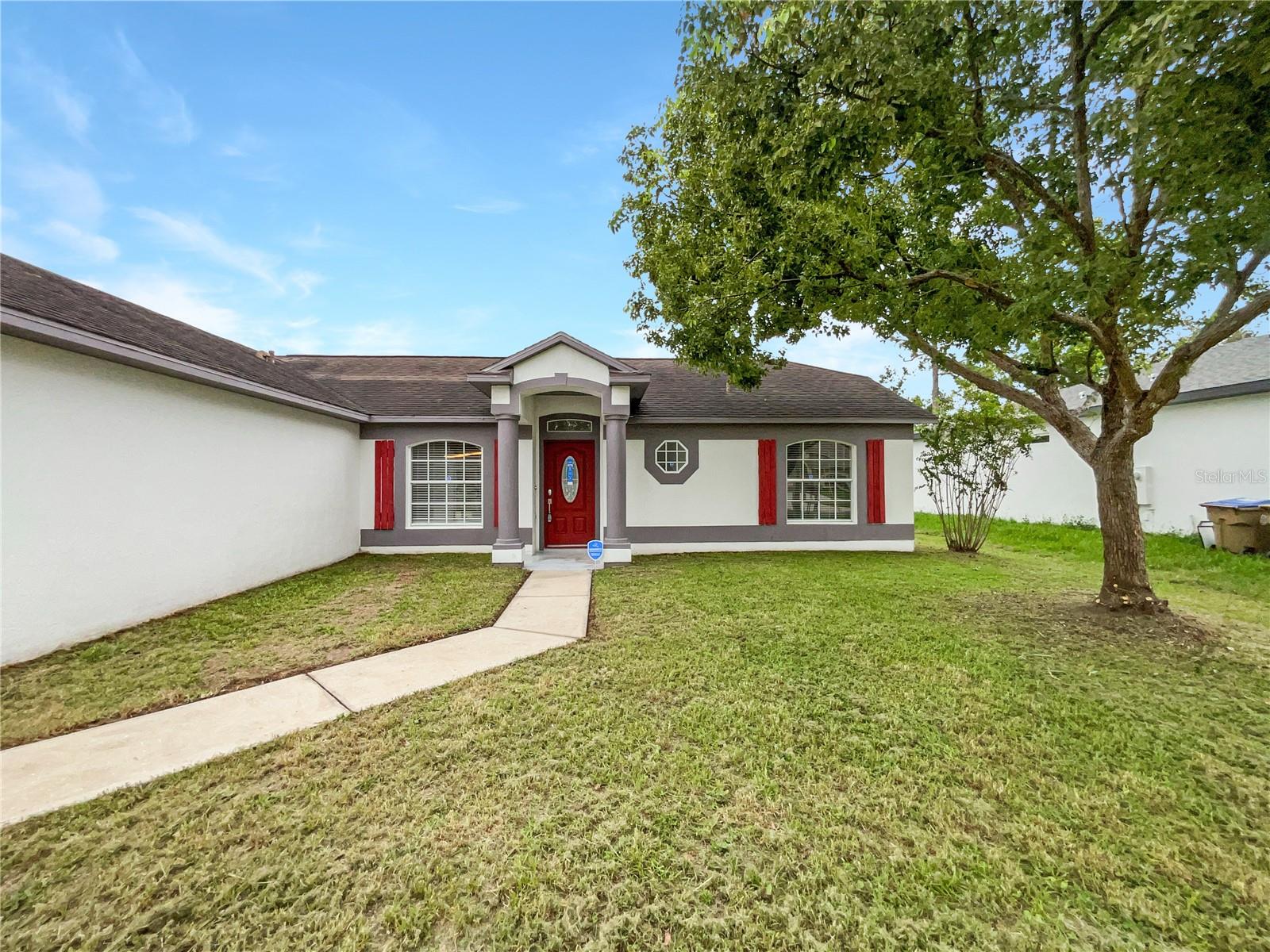 Barrington Dr, Kissimmee, FL 34758