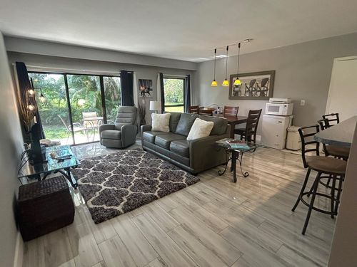 apt-250-13334 Polo Club Rd, Wellington, FL, 33414-7231 | Card Image