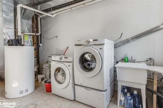 Lower Level Laundry | Image 31