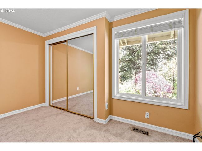 5750 Sw River Rd, House other with 3 bedrooms, 2 bathrooms and 2 parking in Hillsboro OR | Image 13