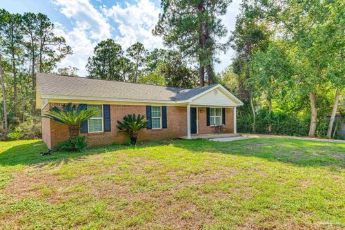 5811 Gazebo St, Milton, FL, 32583-9530 | Card Image