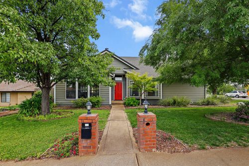 3897 Appalachian Way, Redding, CA, 96001-2996 | Card Image