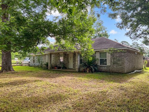 1015 Mitchell St, Sour Lake, TX, 77659-3867 | Card Image