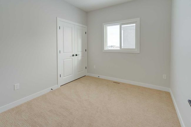 6 Memorial Parkway Sw, House other with 3 bedrooms, 2 bathrooms and 2 parking in Rural Red Deer County AB | Image 30