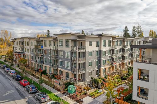 110-20356 72b Ave, Langley, BC, V2Y4J9 | Card Image