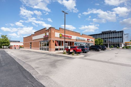 5948-5942-5948 W Touhy Ave, Niles, IL, 60714-4610 | Card Image