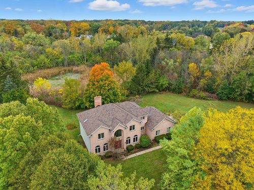 4420 Stonehaven Dr, Long Grove, IL, 60047-5284 | Card Image