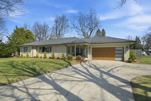 1920 S 4th St, Dekalb, IL, 60115-8607 | Card Image