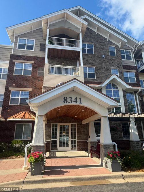 408-8341 Lyndale Ave S, Bloomington, MN, 55420-2289 | Card Image