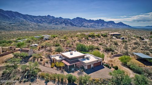 15675 N Equestrian Trl, Tucson, AZ, 85739-9444 | Card Image