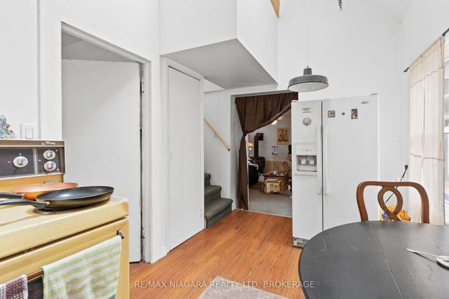 87 King St, Home with 2 bedrooms, 2 bathrooms and 3 parking in Port Colborne ON | Image 27