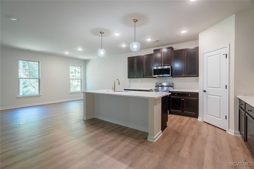 15730 Canoe Pointe Loop, Moseley, VA, 23120-1936 | Card Image