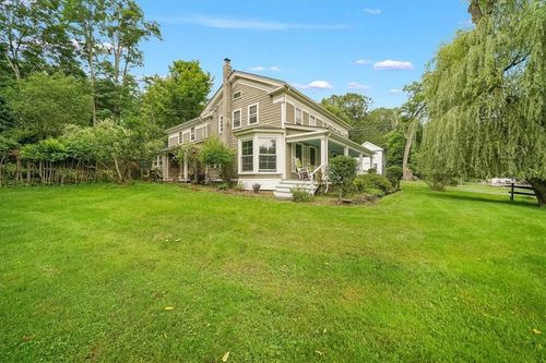 1136 River Rd, Milanville, PA, 18443-3068 | Card Image