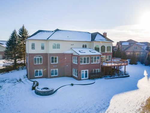 3763 Red Maple Ct, Oakland, MI, 48363-2669 | Card Image