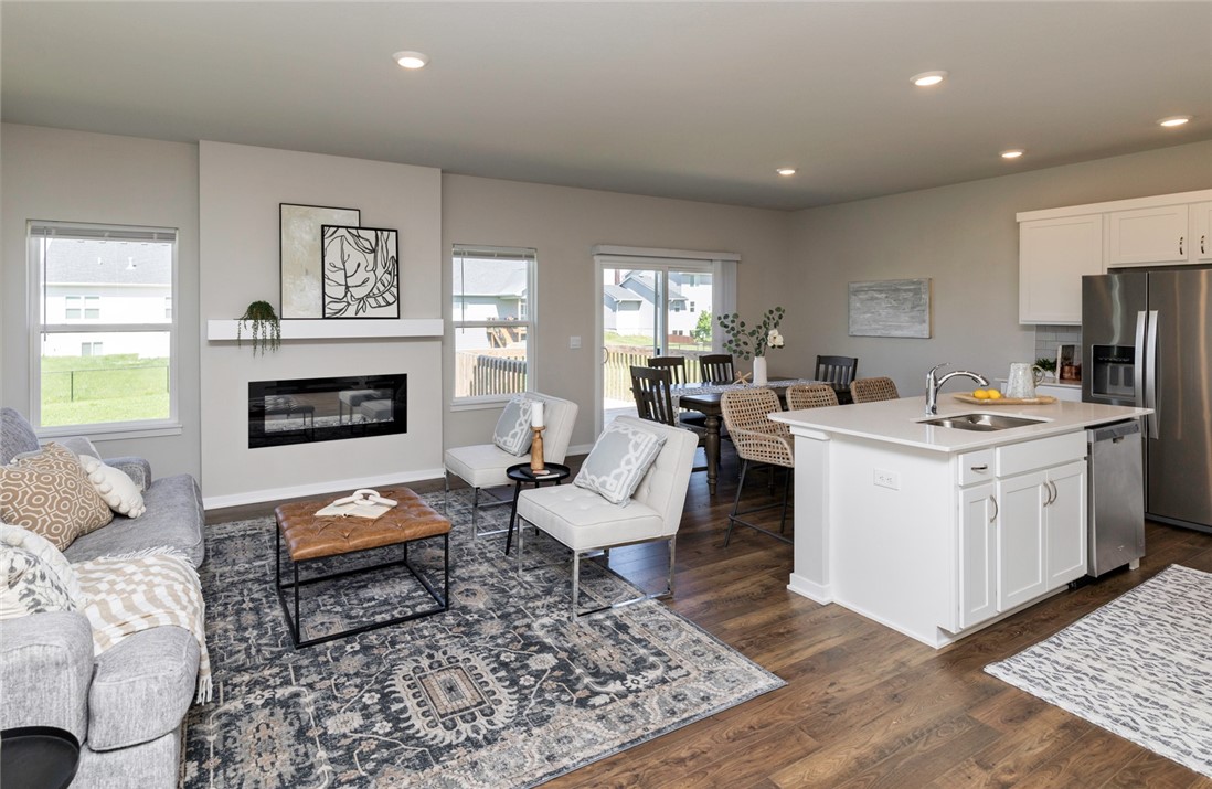 146th St, Urbandale, IA 50323