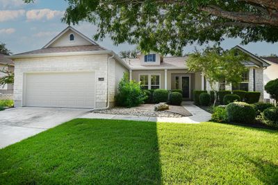 Conveniently located in the heart of Sun City, this ever-favorite Del Webb-built Williamson (Trinity) plan sits in desirable Neighborhood 11, in the middle of all 3 golf courses. 0 plan sits in desirable Neighborhood 11. | Image 1